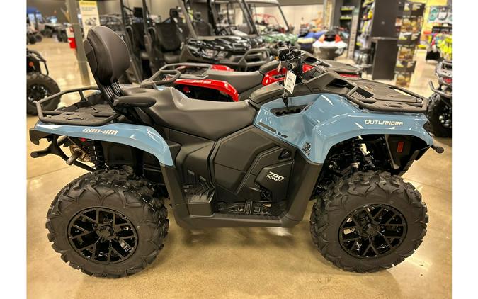 2025 Can-Am OUTLANDER MAX XT 700