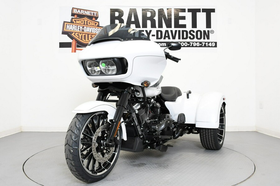 2025 Harley-Davidson® FLTRT Road Glide® 3