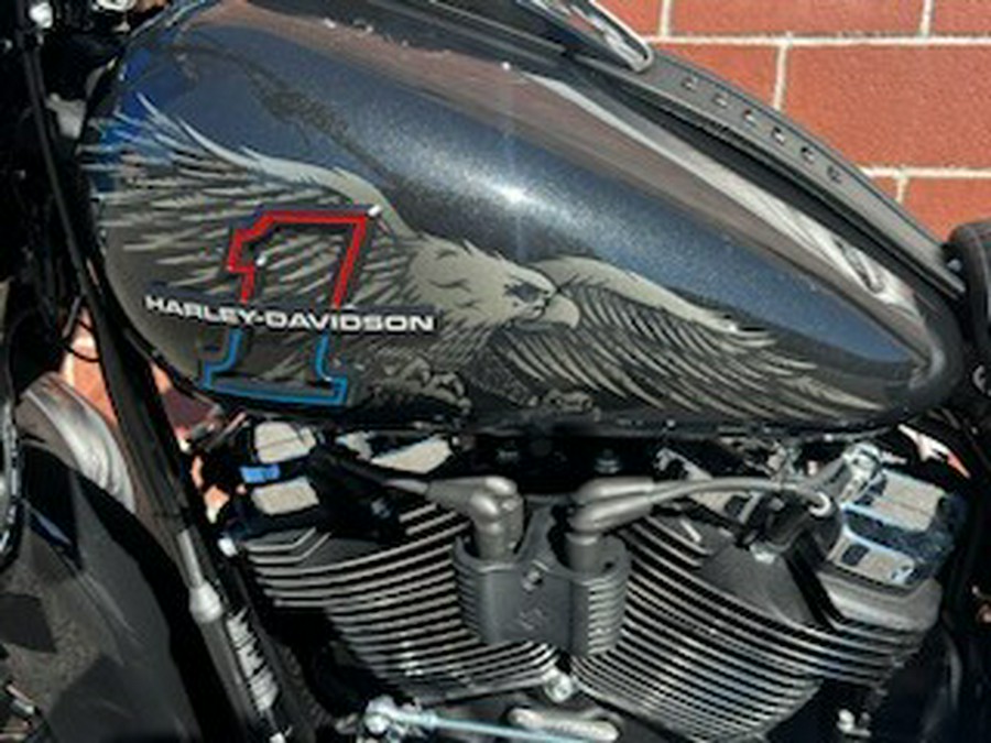 2026 Harley-Davidson® FLHC Heritage Classic®