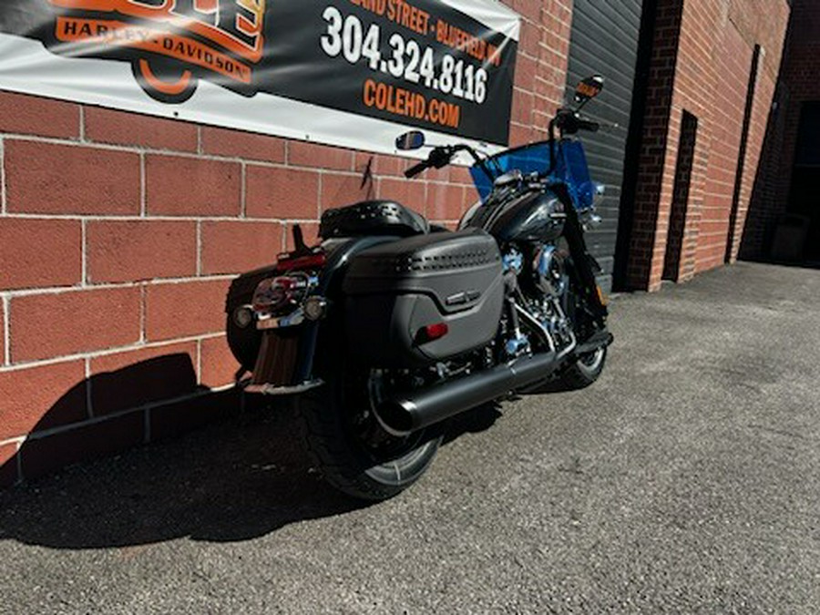 2026 Harley-Davidson® FLHC Heritage Classic®
