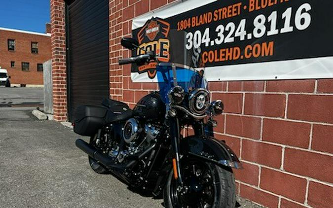 2026 Harley-Davidson® FLHC Heritage Classic®