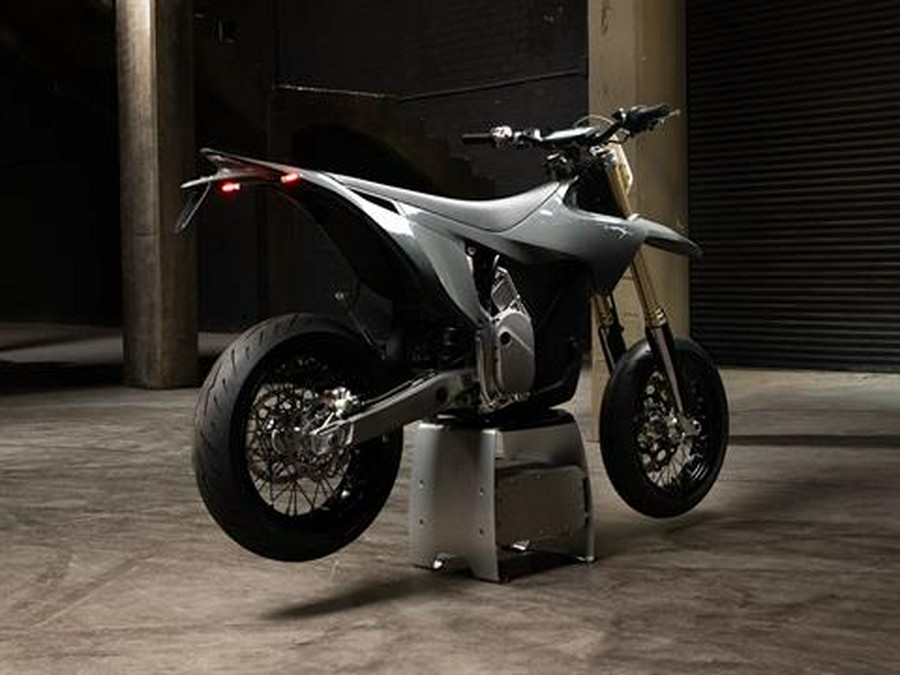 2026 Stark VARG SM Alpha 80 hp