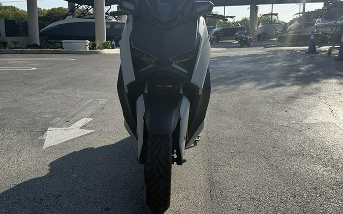 2024 Yamaha XMAX