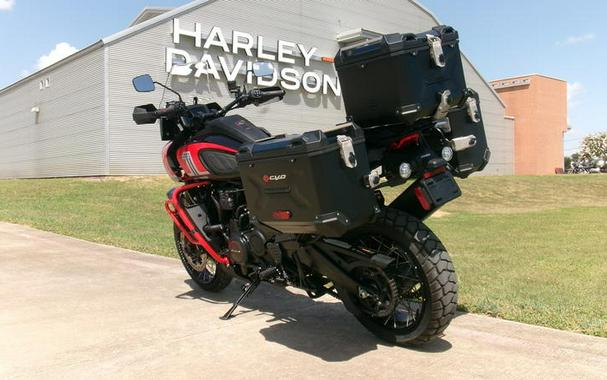 2024 Harley-Davidson® RA1250SE - CVO™ Pan America®