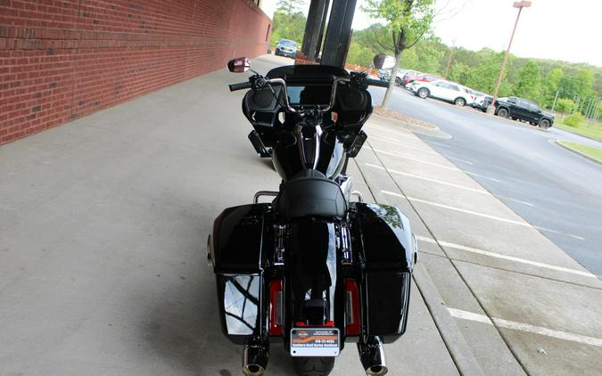 2026 Harley-Davidson® Road Glide® Vivid Black Chrome Two-Up