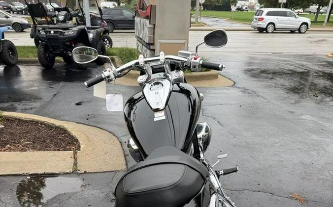 2025 Suzuki Boulevard M109R