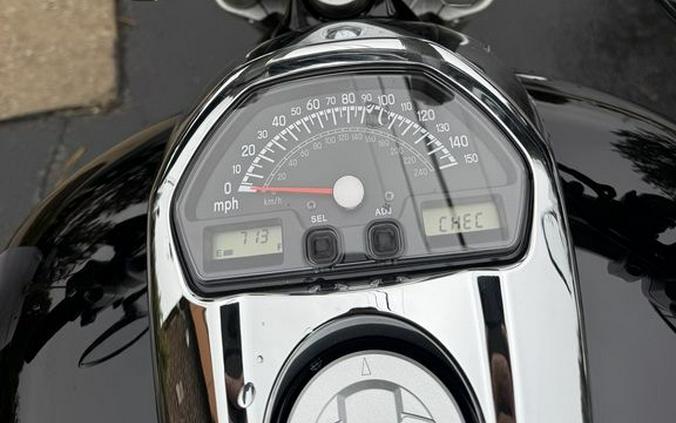 2025 Suzuki Boulevard M109R