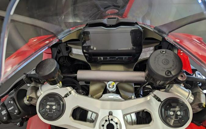 2023 Ducati Panigale V4 Ducati Red