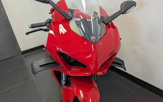 2023 Ducati Panigale V4 Ducati Red