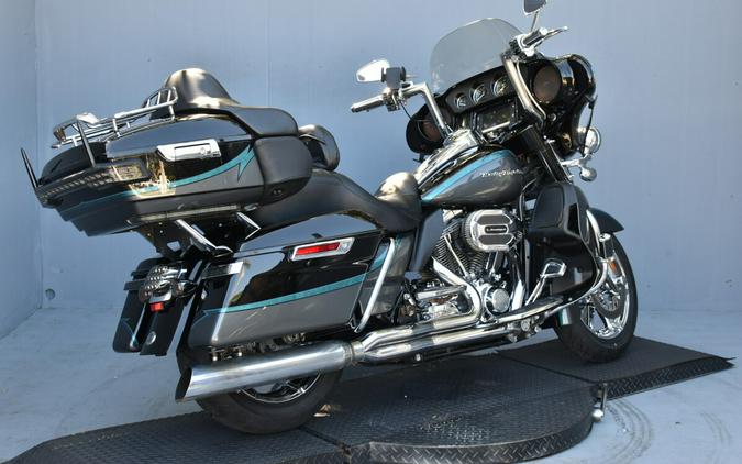 2015 Harley-Davidson CVO Electra Glide Ultra Limited