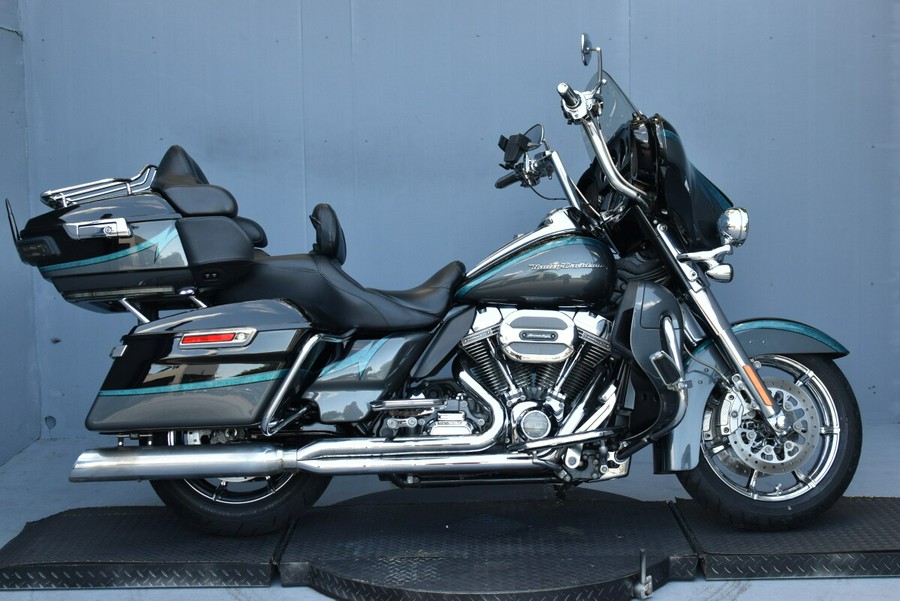 2015 Harley-Davidson CVO Electra Glide Ultra Limited