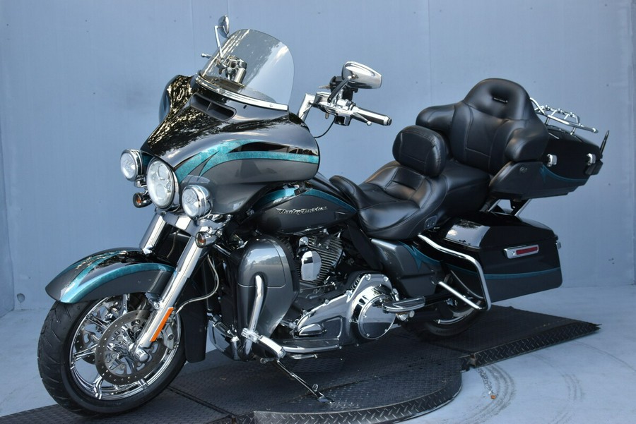 2015 Harley-Davidson CVO Electra Glide Ultra Limited