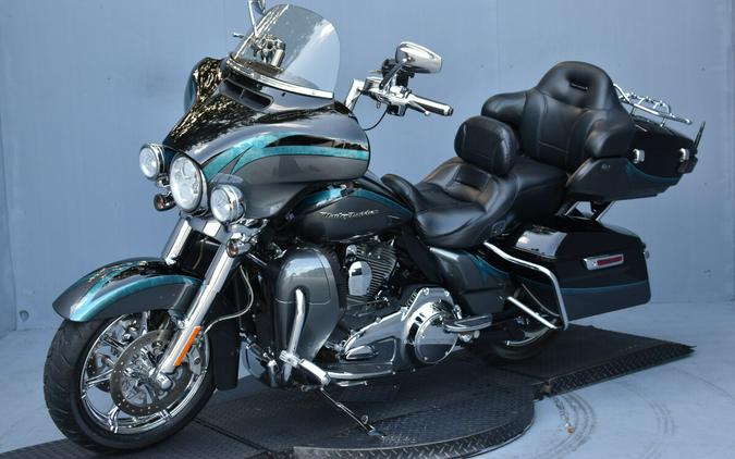 2015 Harley-Davidson CVO Electra Glide Ultra Limited