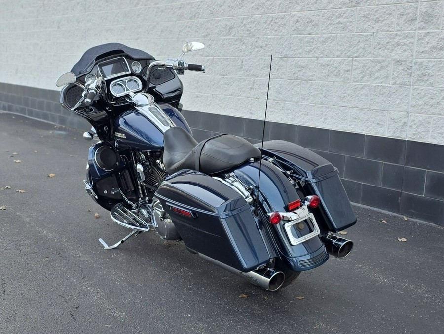 2016 Harley-Davidson® Road Glide® Special