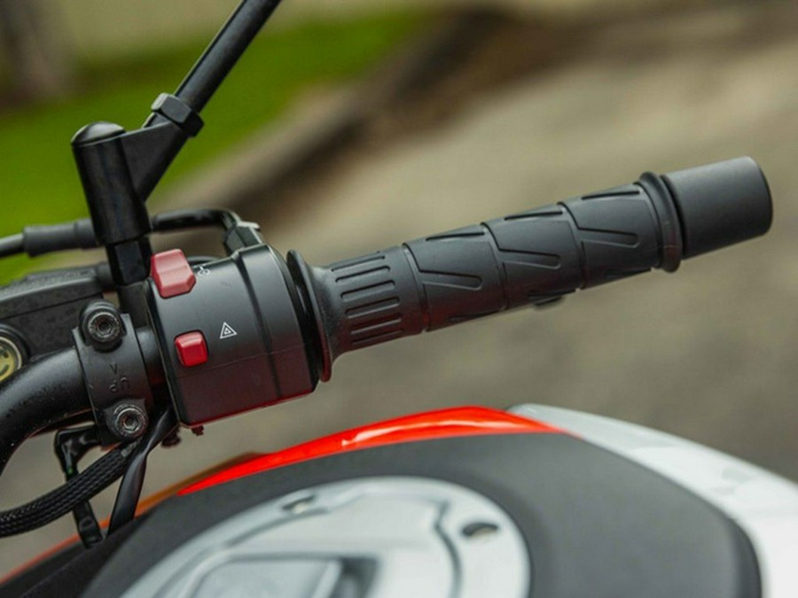 2024 CFMOTO CF300-US
