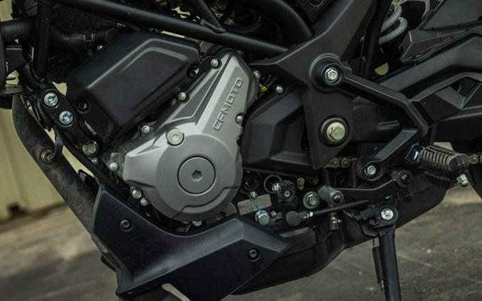 2024 CFMOTO 300NK