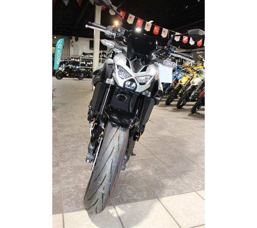 2025 Kawasaki Z900 ABS