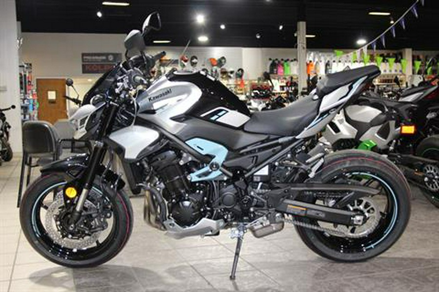 2025 Kawasaki Z900 ABS