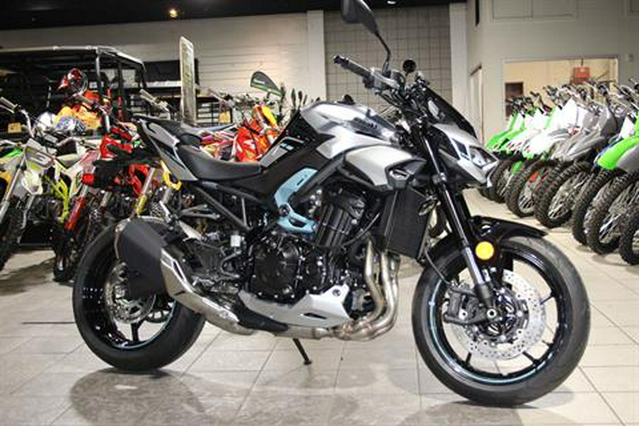 2025 Kawasaki Z900 ABS
