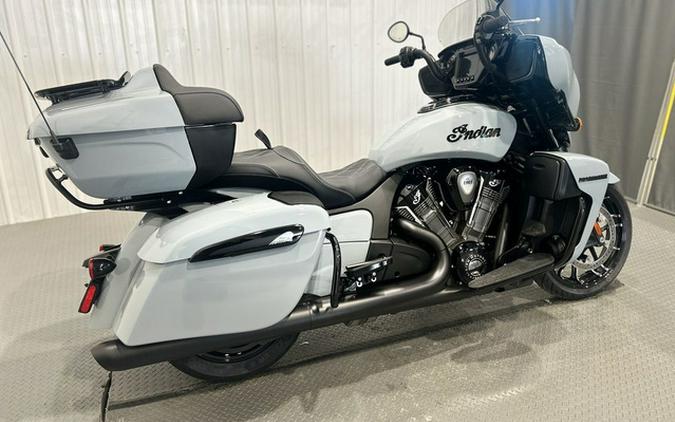 2025 Indian Roadmaster PowerPlus Dark Horse w/PowerBand Stor