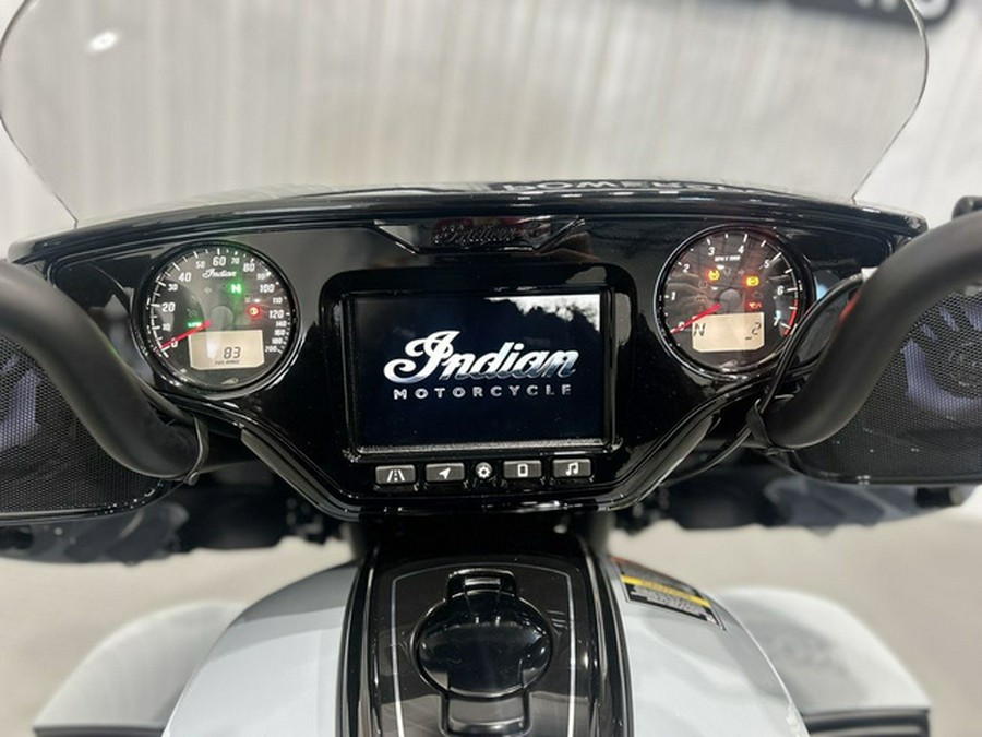 2025 Indian Roadmaster PowerPlus Dark Horse w/PowerBand Stor