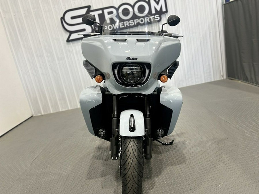 2025 Indian Roadmaster PowerPlus Dark Horse w/PowerBand Stor