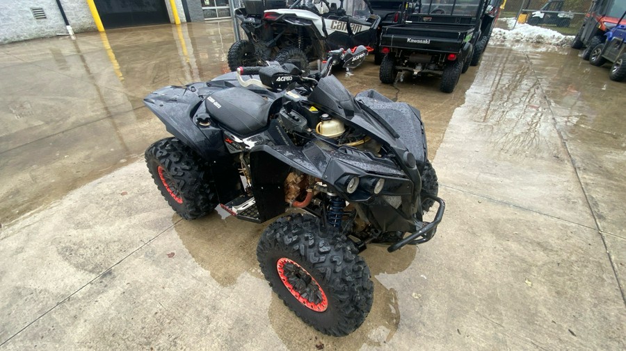 2017 Can-Am Renegade® X® xc 1000R Triple Black