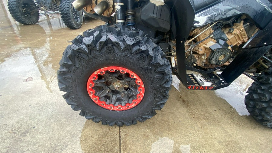 2017 Can-Am Renegade® X® xc 1000R Triple Black