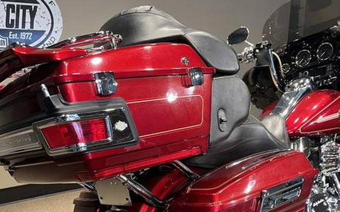 2010 Harley-Davidson® FLHTCU - Ultra Classic® Electra Glide