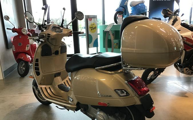 2019 Vespa GTS 300