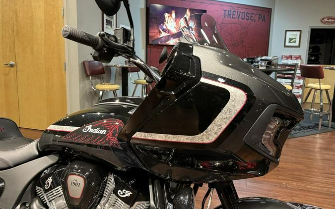 2024 Indian Motorcycle® Challenger® Elite Charcoal Candy/Black Candy