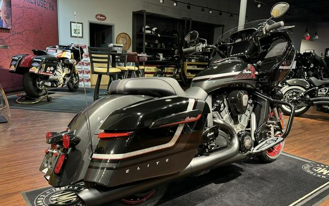 2024 Indian Motorcycle® Challenger® Elite Charcoal Candy/Black Candy