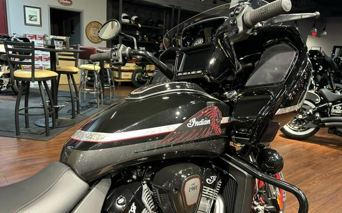 2024 Indian Motorcycle® Challenger® Elite Charcoal Candy/Black Candy