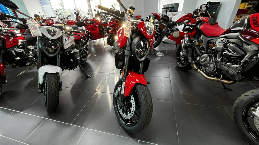 2024 Ducati Monster