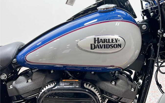 2023 Harley-Davidson Heritage Classic FLHC 4,674 Miles