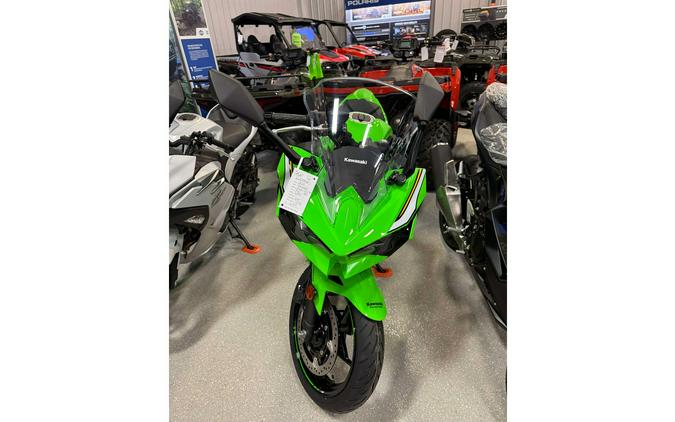 2025 Kawasaki NINJA 500 SE ABS