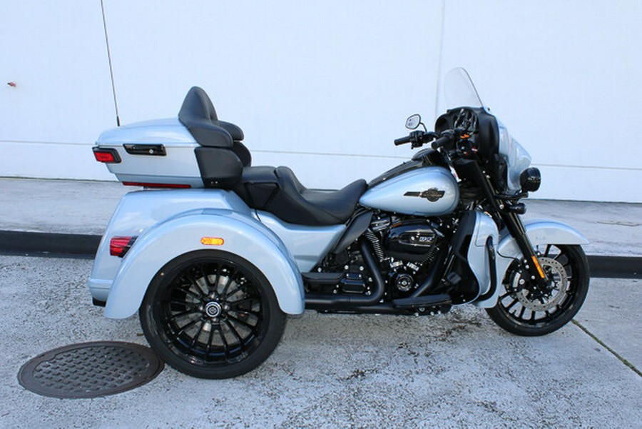 New 2025 Harley-Davidson Tri Glide Ultra FLHTCUTG Trike For Sale In Miami, Florida