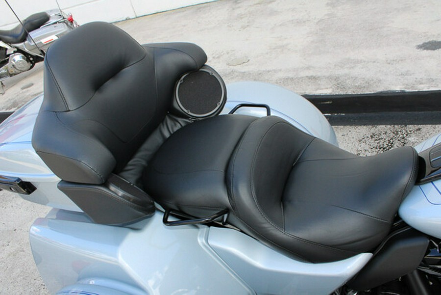 New 2025 Harley-Davidson Tri Glide Ultra FLHTCUTG Trike For Sale In Miami, Florida