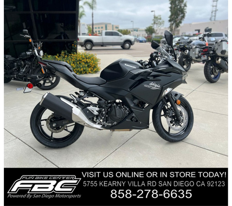 2026 Kawasaki Ninja 500 Metallic Flat Spark Black