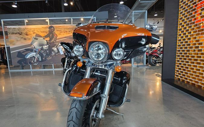 2015 Harley-Davidson® Ultra Limited FLHTK