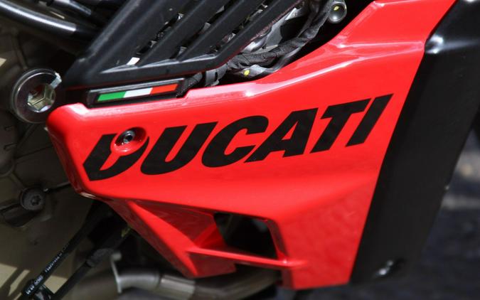 2023 Ducati Streetfighter V4 S