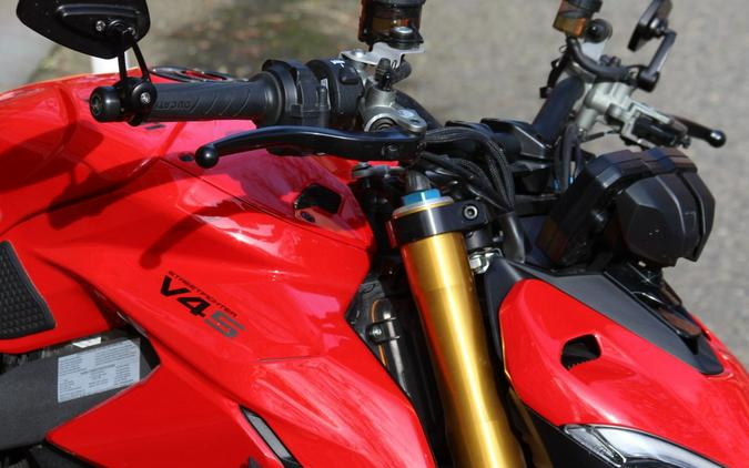 2023 Ducati Streetfighter V4 S