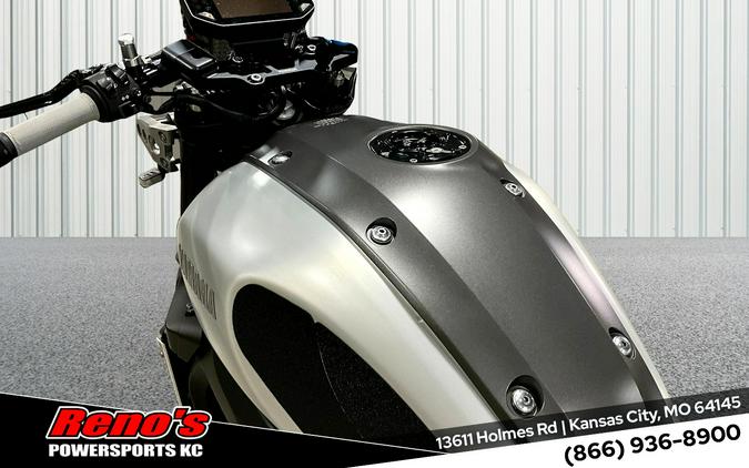 2016 Yamaha XSR900