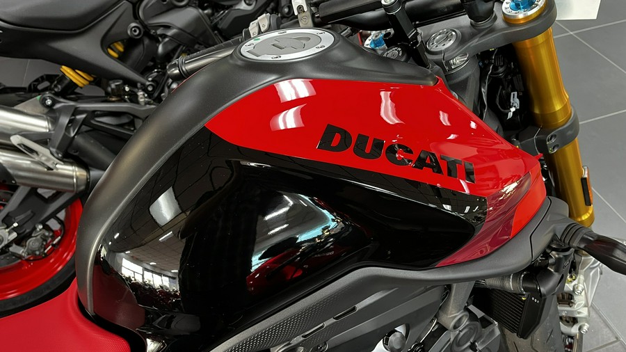 2024 Ducati Monster