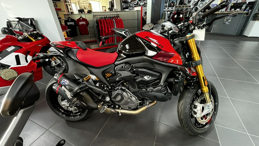 2024 Ducati Monster