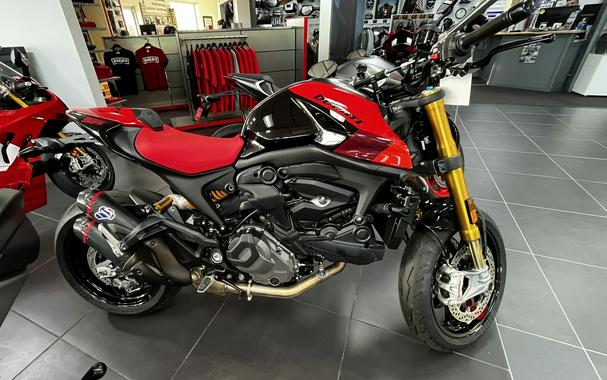 2024 Ducati Monster