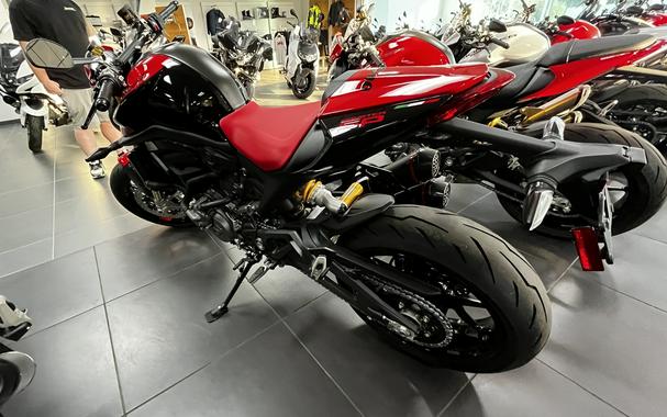 2024 Ducati Monster