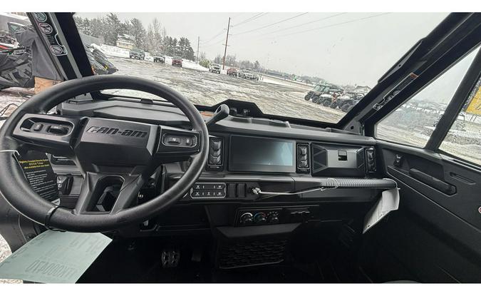 2026 Can-Am DEFENDER MAX XT CAB HD11