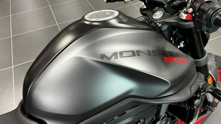 2024 Ducati Monster