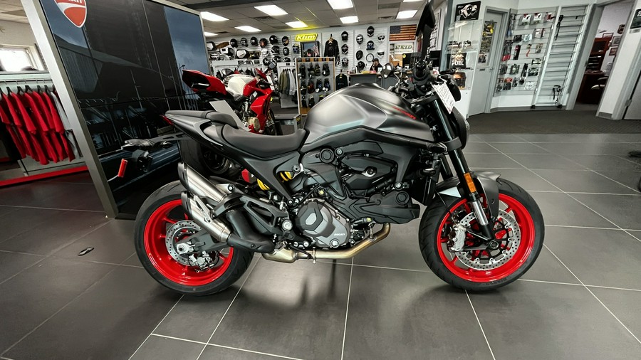 2024 Ducati Monster